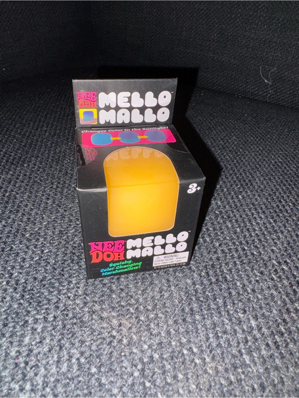 NeeDoh Mello Mallo color changing squishy